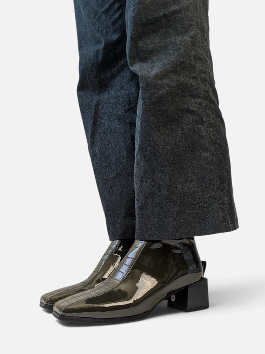 Glossy block heel ankle boots (2000s)
